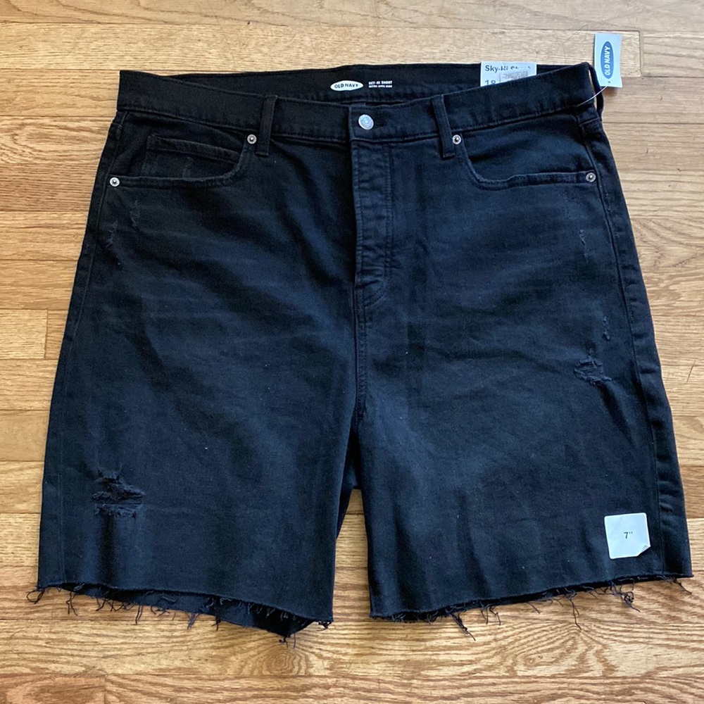 Old Navy Plus Size (18) Black Sky Hi Shorts